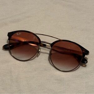 Ray-Ban Rose Gold Sunglasses